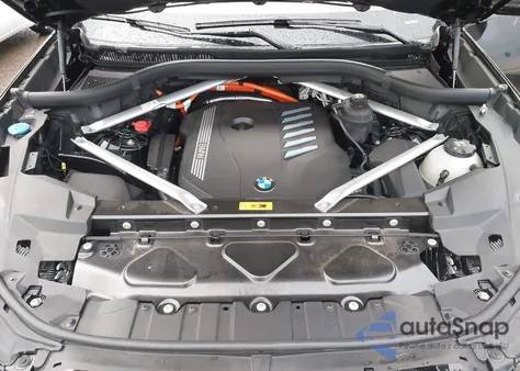 2021 BMW X5 Phev xDrive45E from USA, damaged, VIN 5UXTA6C0XM9F83379